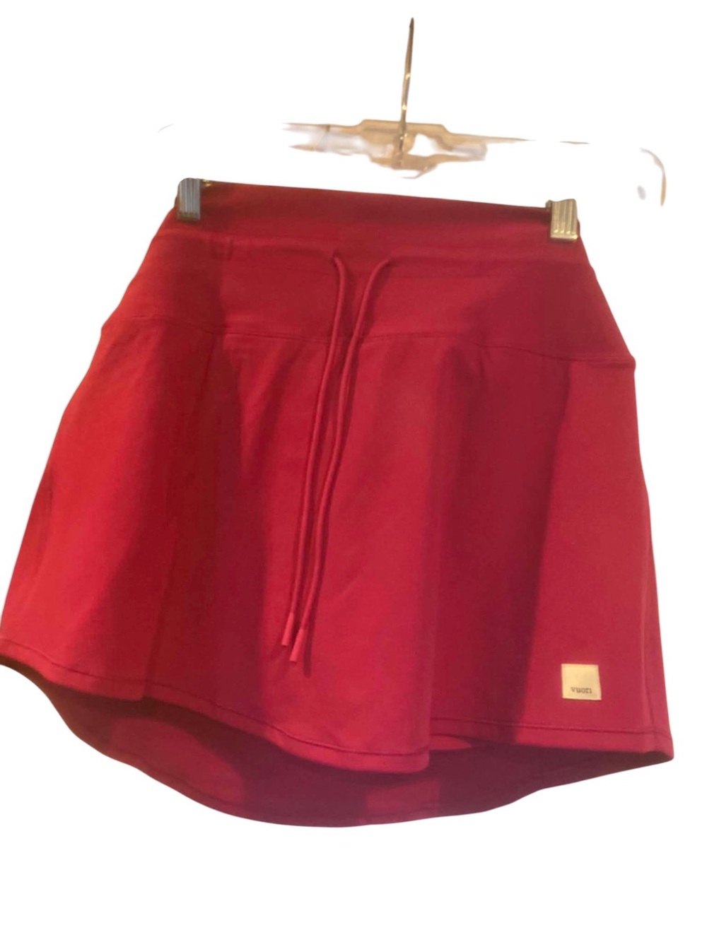 NWT Vuori Daily Skirt 14.5 DRAGONFRUIT Size Small